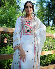 Rerdy To Wear White Pure Georgette Embroidery Work Pent Suit With Dupatta