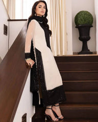 Ready To Wear White Georgette Silk Embroidery Work Pakistani Suit With Dupatta